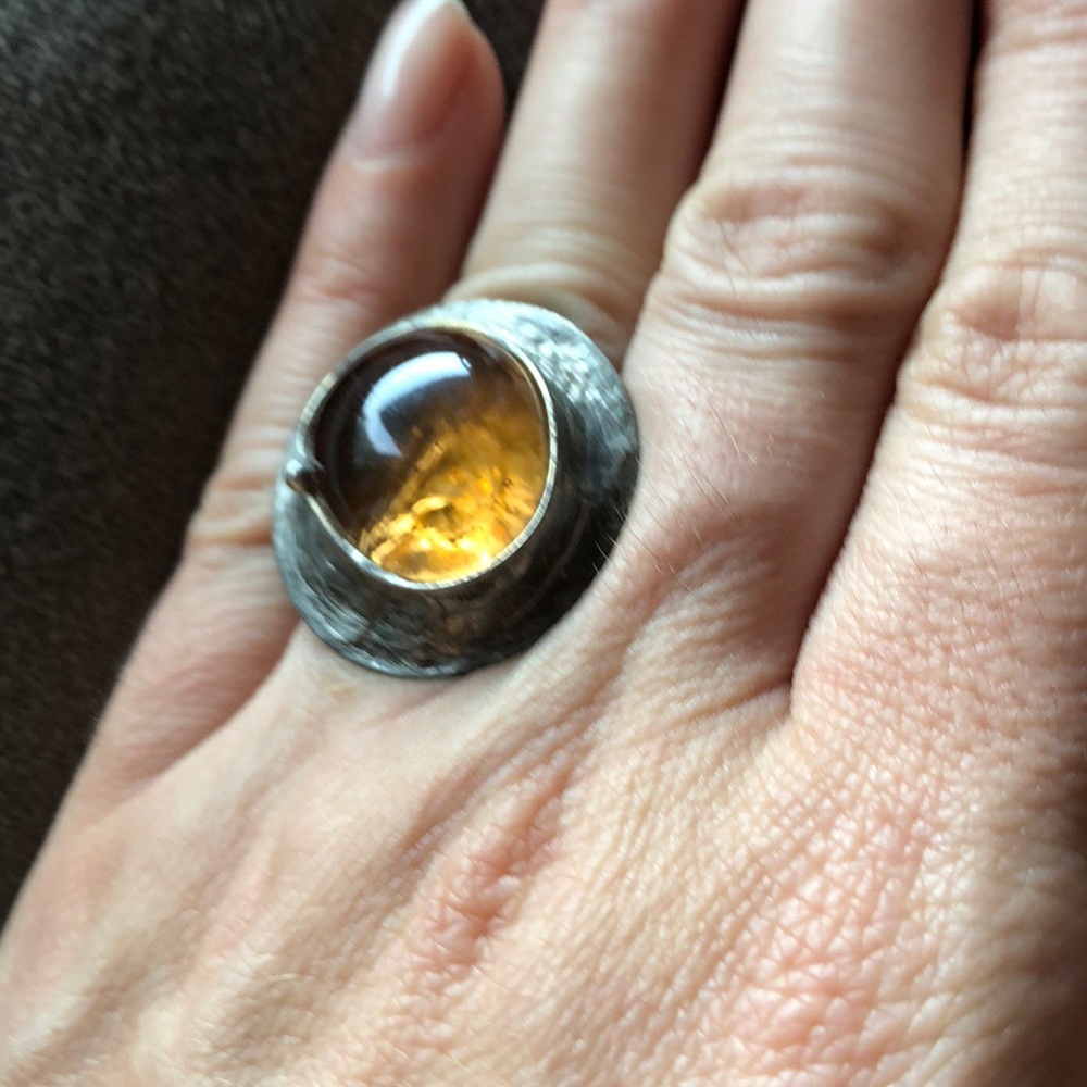 Adjustable ring